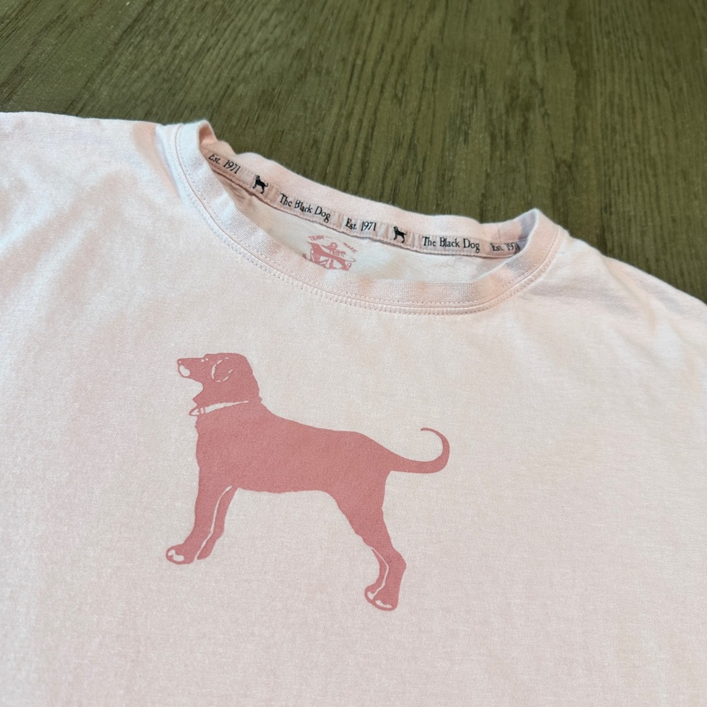 The Black Dog Women’s Classic Short Sleeve T-Shirt Size XL Pink Shell - Picture 2 of 10